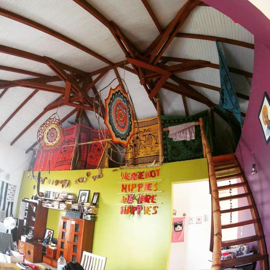 サント・ローズHappy Hippies Houseアパートメント エクステリア 写真